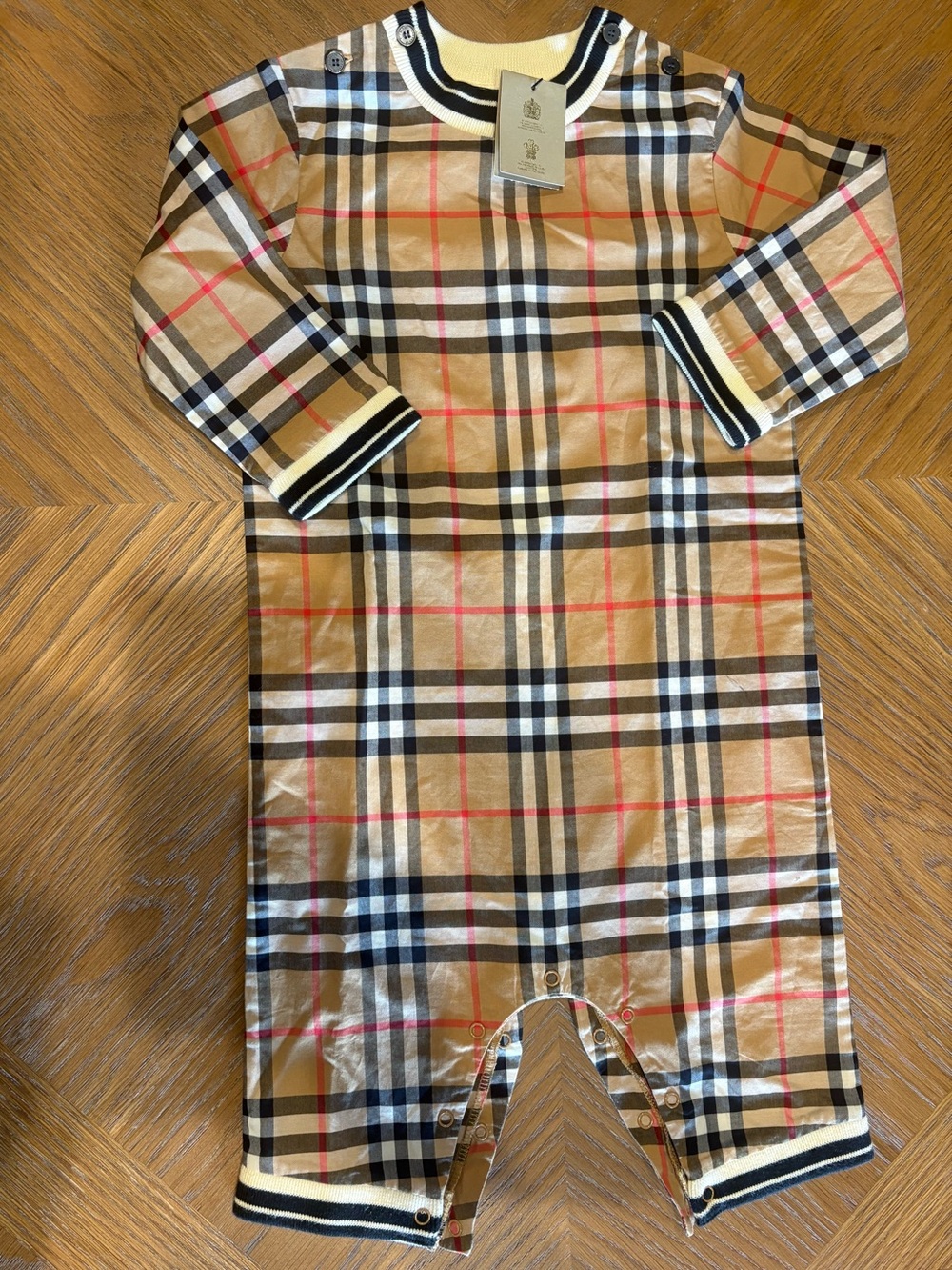 Burberry Baby London England Check Plaid Long Sleeve Romper NWT